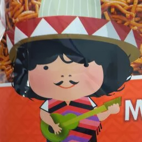 Meet your Posher, Sandy - Picture 1 of 1